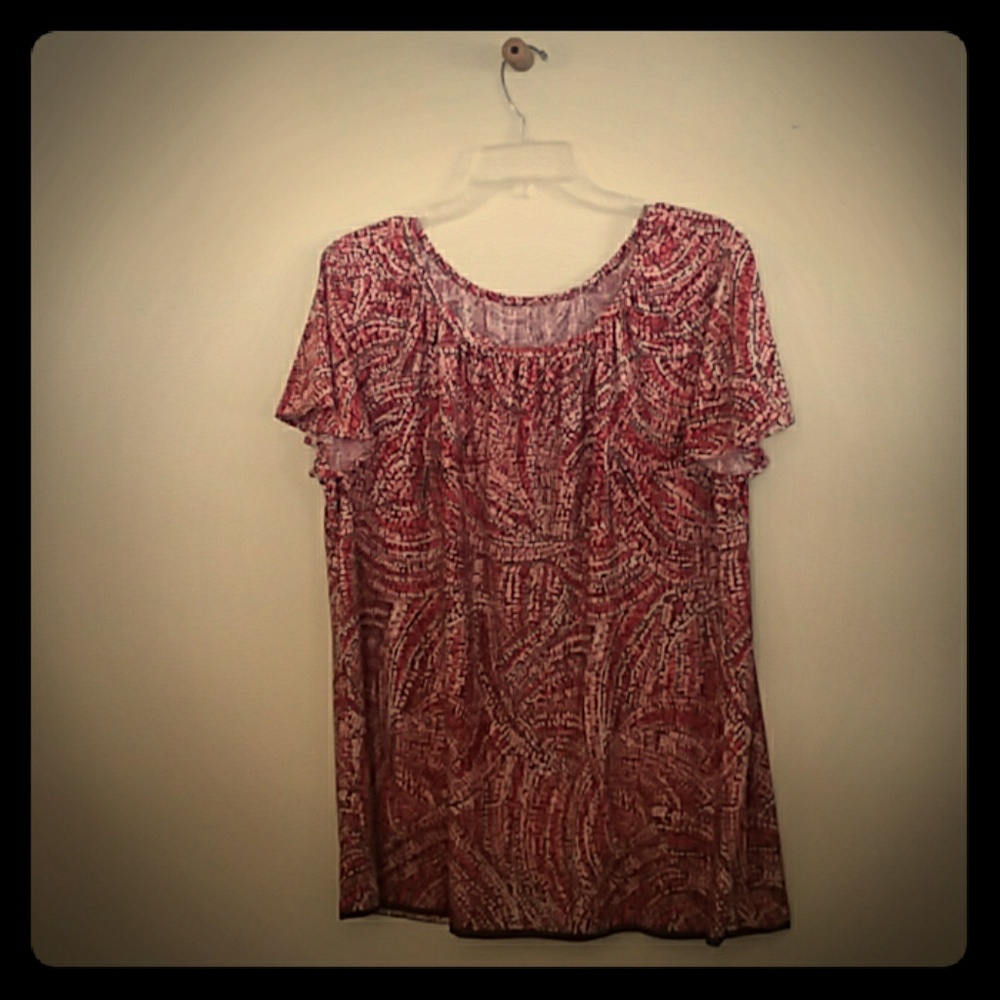 Pretty short sleeved blouse